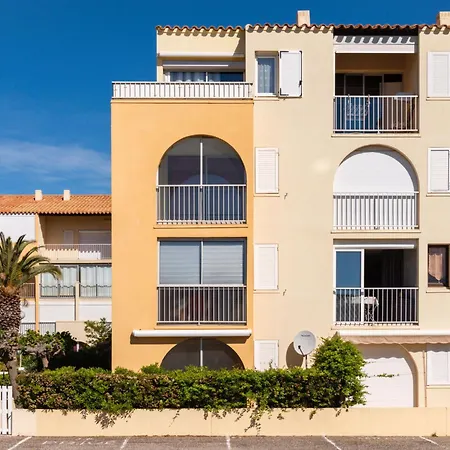 Apartment Les Maisons Sur La Plage-12 By Interhome *